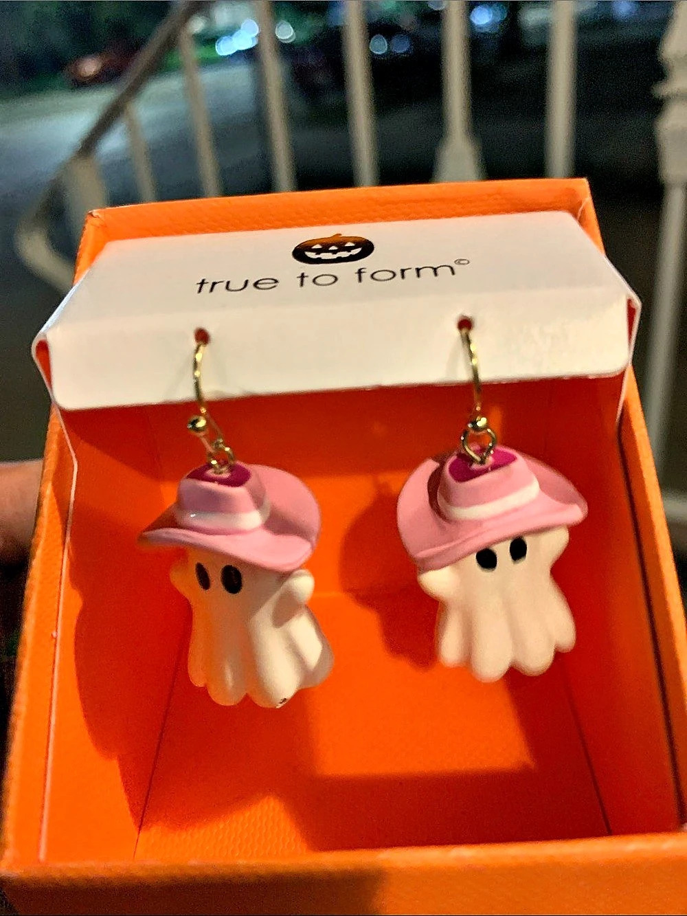 🆕- true to form Ghost w/ Pink Cowboy Hat Halloween Dangle Earrings, Pink & White